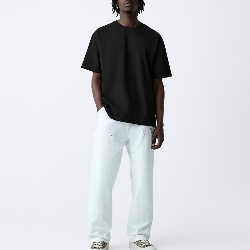 get custom printed t-shirts from hongfeng with unique designs and premium quality.